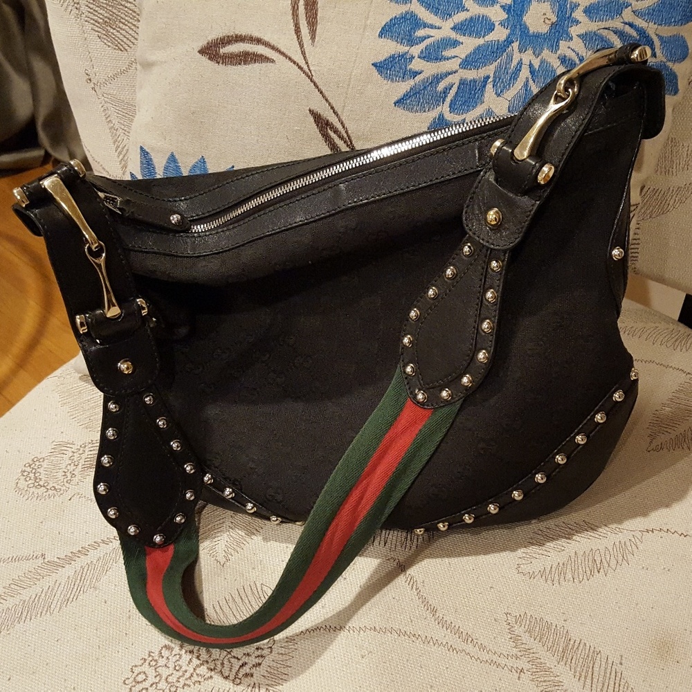 Authentic!!!🎉💖Gucci Black Pelham Handbag!